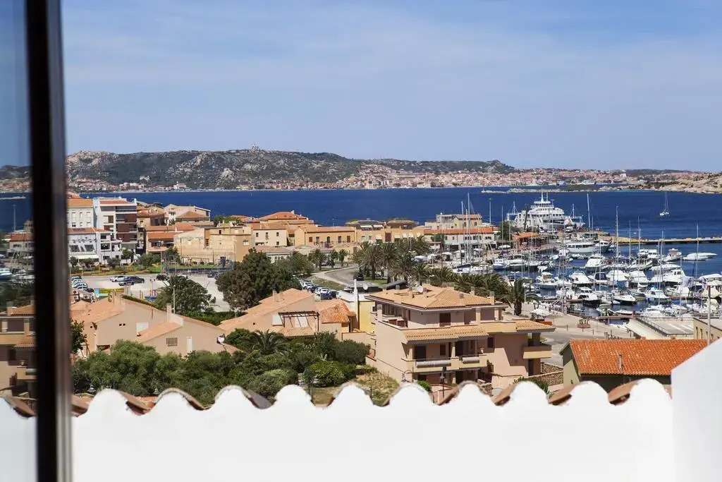 Sardinische Küste: Finden Sie Ihren mediterranen Urlaubsort in Palau